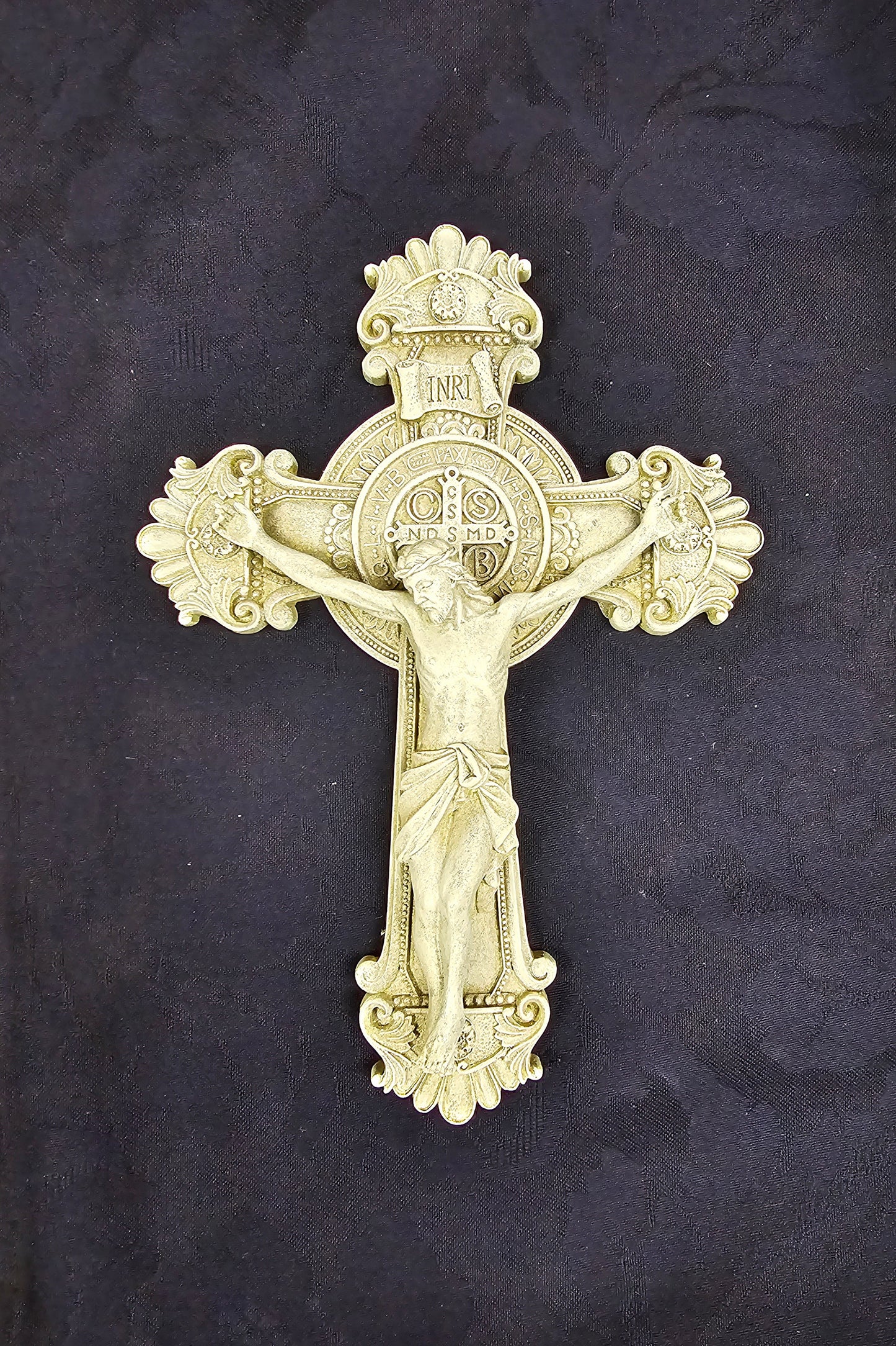 G5566 St. Benedict Stone Crucifix